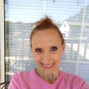 Meet your Posher, Michele